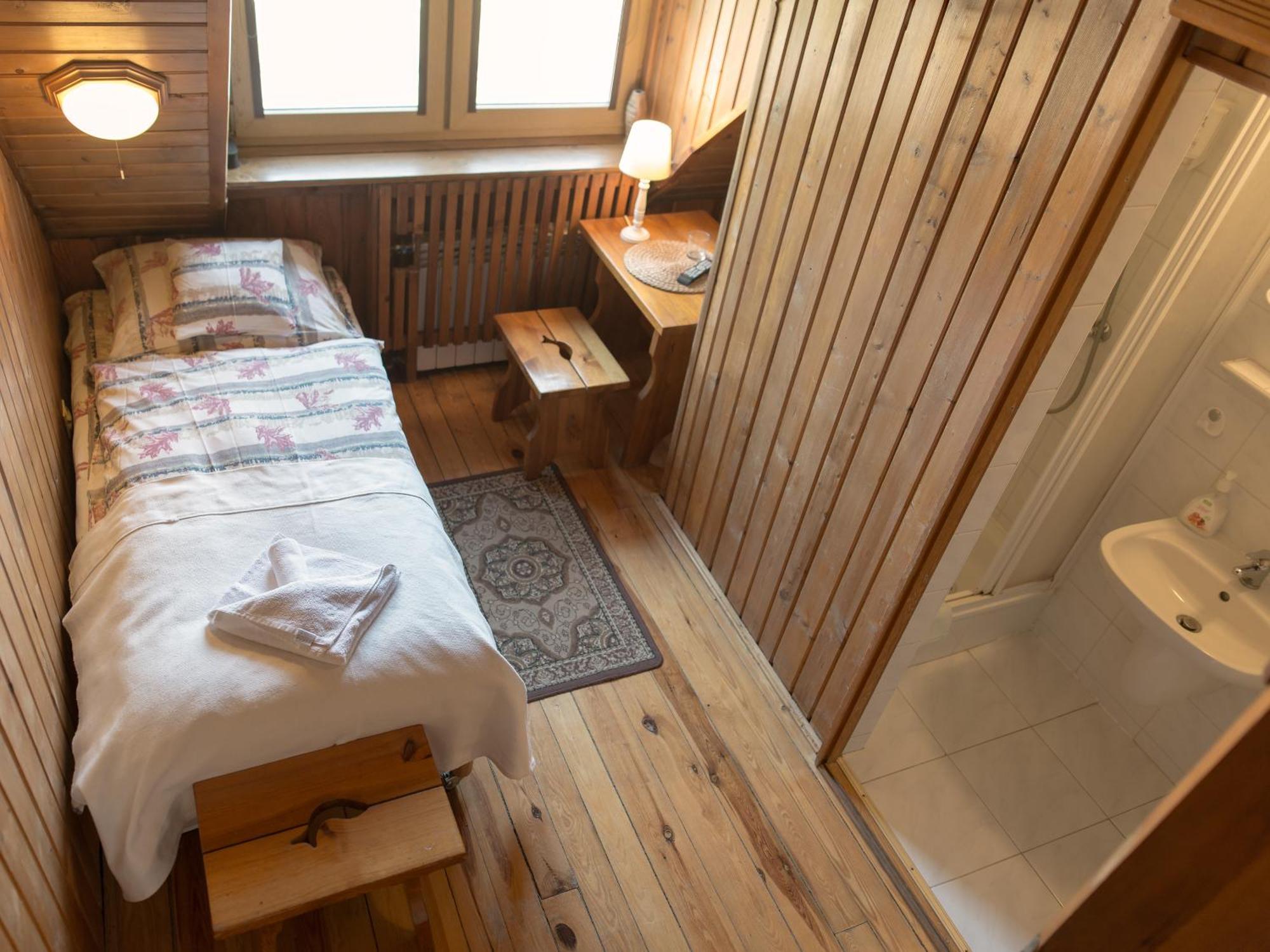 Hotel Wyrwidab Chodzież Habitación foto